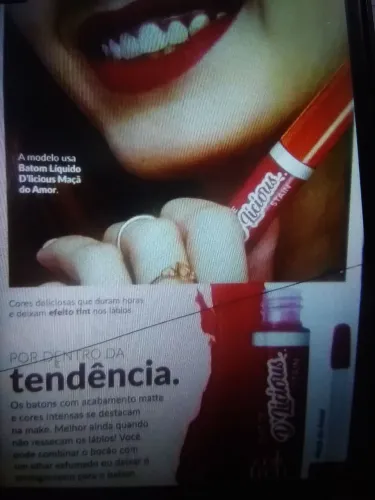 Batom Líquido D'licious Maçã do Amor.( avon) - Novo