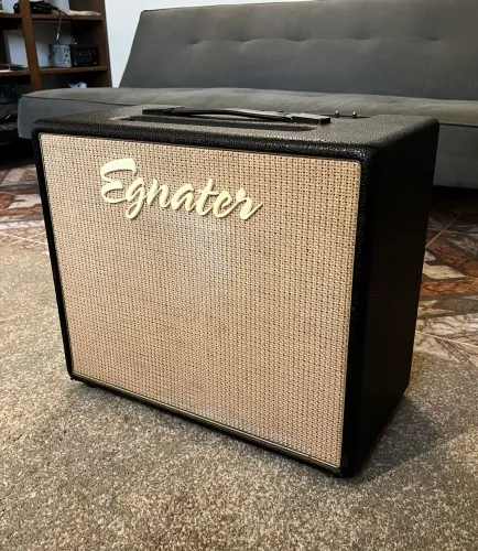 Amplificador Egnater Tweaker 15W Valvulado