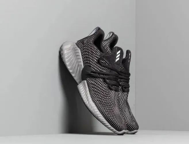 Tênis adidas Alphabounce