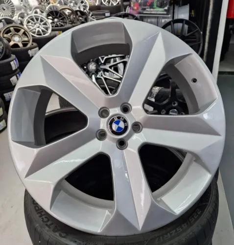 Jogo de rodas X1 aro 20 5x100 usadas
