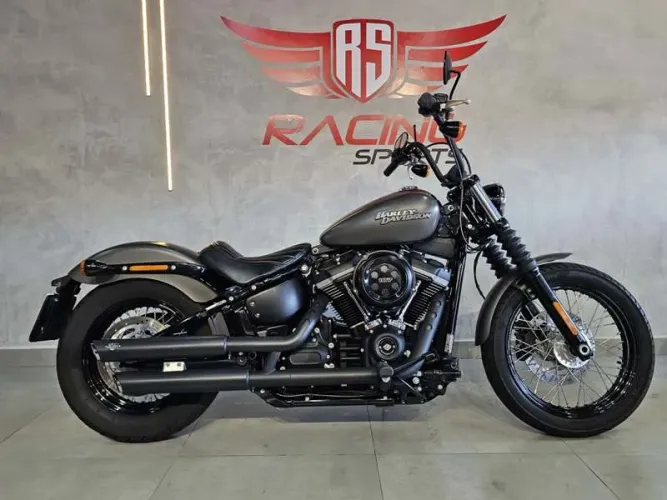 HARLEY DAVIDSON Softtail Street Bob 1700 - 2018