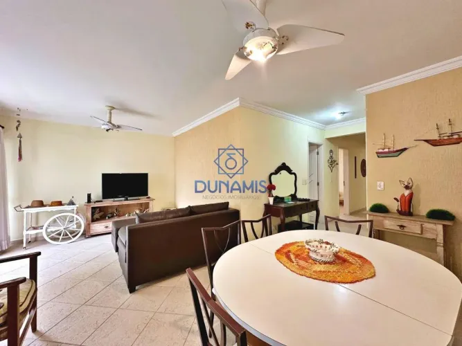 APARTAMENTO REFORMADO À VENDA NA PRAIA DAS PITANGUEIRAS - MEIA QUADRA DO MAR