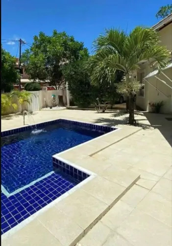 Imóvel para venda possui 300 metros quadrados com 3 quartos em Portão - Lauro de Freitas -