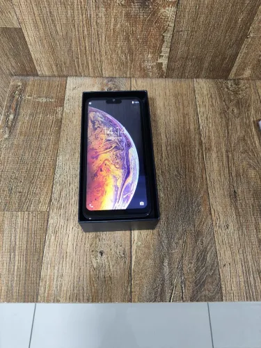 Smartphone hi phone  (para vender rápido vídeo no ZAP  ) 