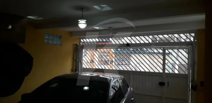 Sobrado com 130 metros 3 dormitórios, sala, 2 vagas no Tucuruvi