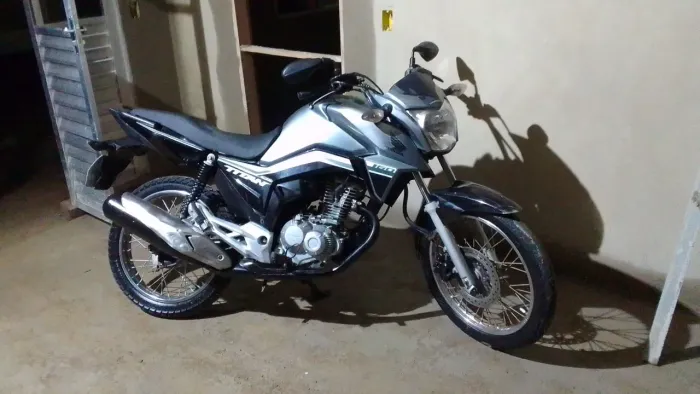 Troco por carro do meu interesse *