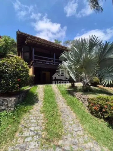 Excelente Casa em Condomínio com 3 Quartos  Pendotiba, Niterói
