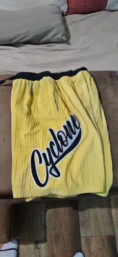 2 Bermudas2 Bermudas de Veludo Cyclone - Originais - Amarela e Branca