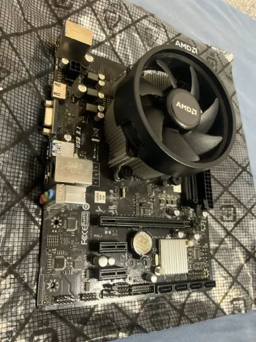 Placa Mãe Biostar A320MH + Processador AMD Athlon 300GE 