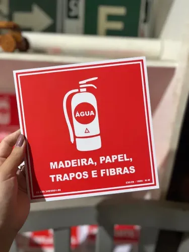 Placa Fotoluminescente Extintor de Incêndio Água - PROMOÇÃO 