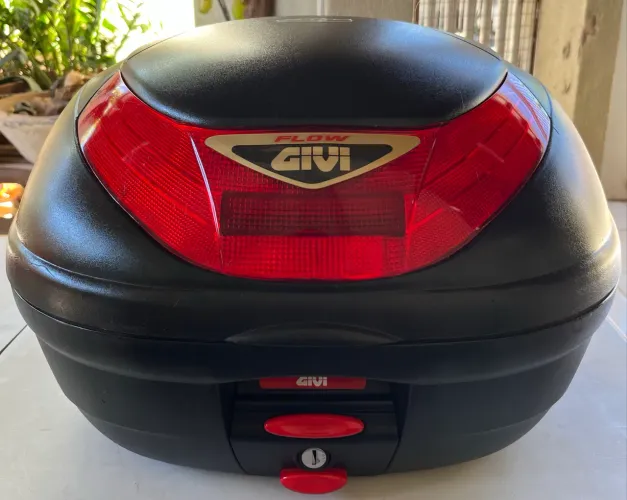 Baú Givi 35 litros