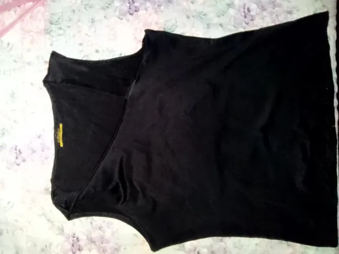 BLUSINHA FEM. TAM.P (KAULY). LER DESCRIÇÃO...