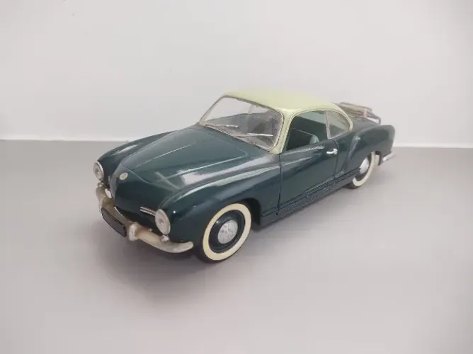 Karmann Ghia Solido 1/18 Raridade