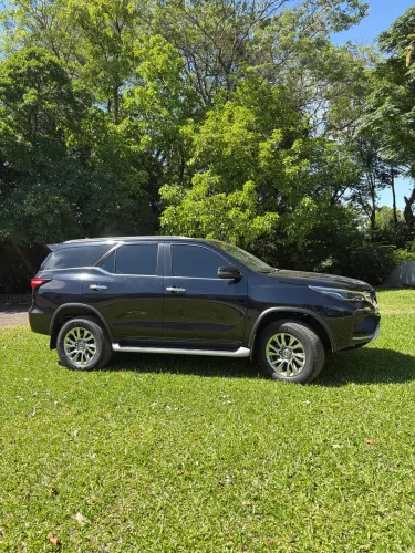 Toyota Hilux SW4 SRX 4X4 2.8 TDI 16V Dies. Aut. 2022