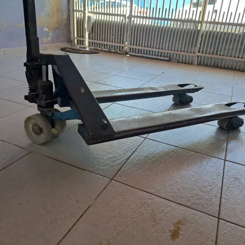 Vendo paleteira hidraulica