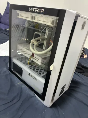 PC GAMER - Gabinete