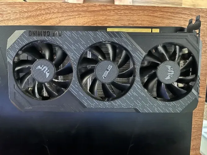 Placa de vídeo ASUS TUF 1660 super 6gb