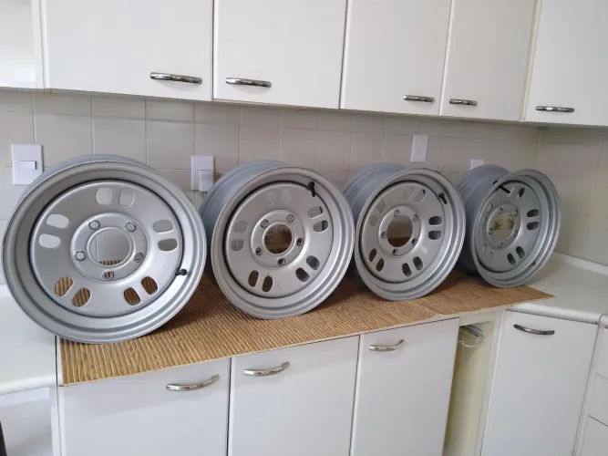 Rodas Ford f1000 f-mil aro 16 jipe Willys 