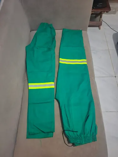Calça para trabalhar G e GG