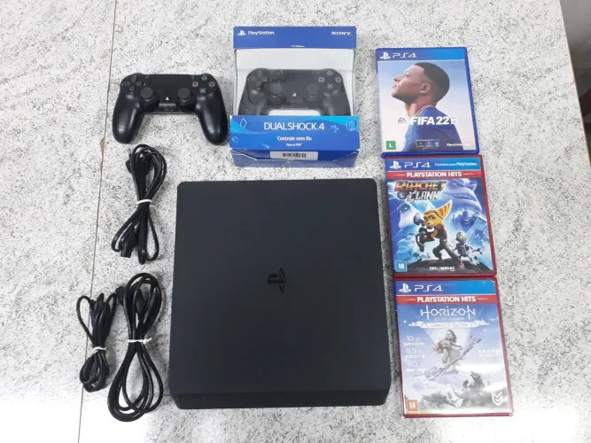 VENDO PLAYSTATION 4 SLIM SEMINOVO