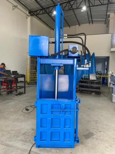 Prensa para Reciclagem 10T - Marca Enfardabras