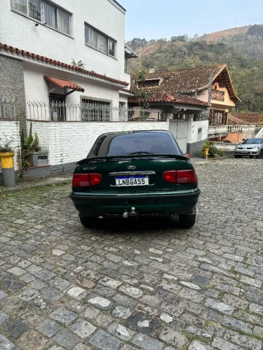Ford Escort GLX 1.8i 16V 4P 2000