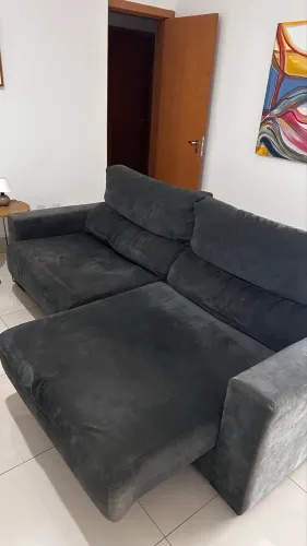 Sofá retrátil e reclinável