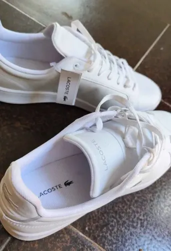 Tênis Lacoste original 43