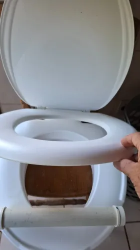 Assento para vaso sanitário 