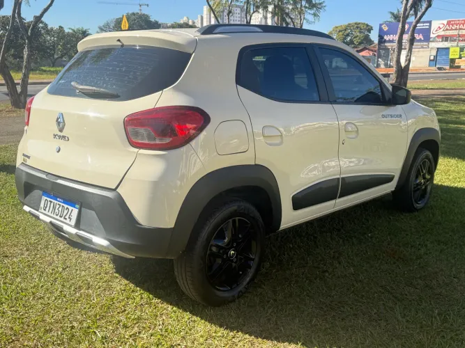 Renault Kwid Outsider 1.0 Flex 12V 5P Mec. 2020