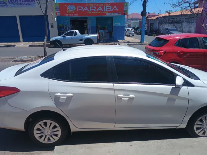 Toyota Yaris XL Sedan 1.5 Flex 16V 4P Aut. 2024