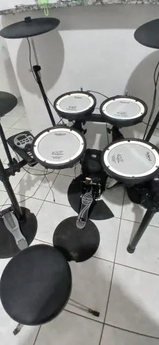 Oportunidade! Bateria Roland TD11KV