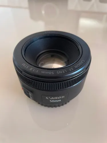 Canon EF 50mm f/1.8 - Excelente Estado
