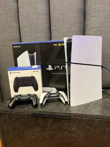 PS5 Slim Digital 1TB + 2 Controles Originais + Caixa