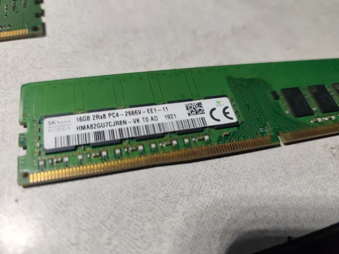 16gb de ram ecc SK hynix 2666,mhz