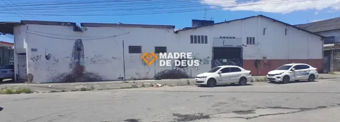 Galpão Industrial na Av. Francisco Sá - Excelente Ponto Comercial para Investir!