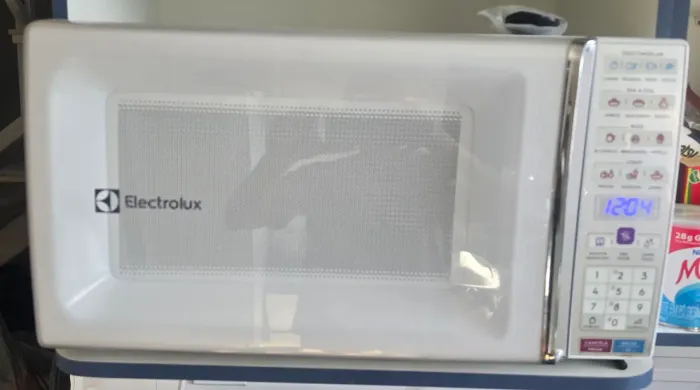Micro-ondas Electrolux 34L MEO44 Branco 127V