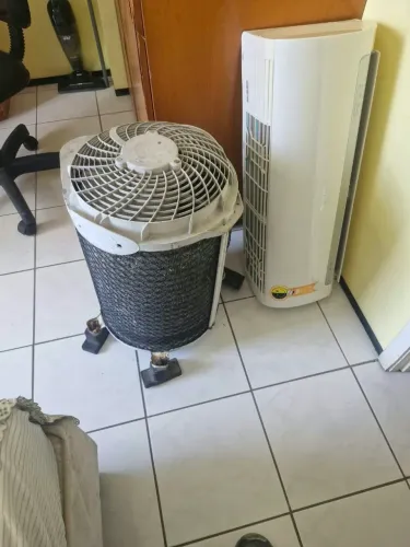Ar-condicionado já com instalação 9 mil BTUs