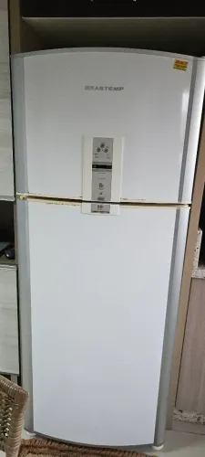 2 geladeiras