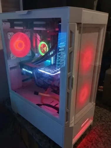 ? PC GAMER DE ALTO DESEMPENHO À VENDA ?