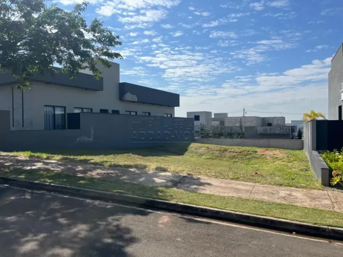 Terreno Condomínio em Bauru