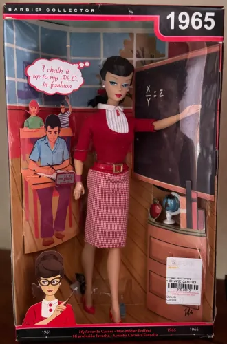Barbie My Favorite Career Student Teacher 1965 - Mattel