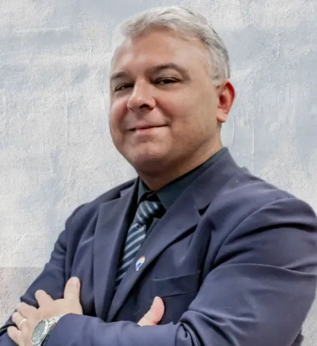 PROFESSOR PARA 3º IDADE DE INFORMÁTICA