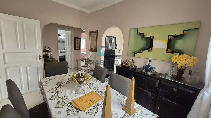 Casa com 3 dormitórios na Vila Celeste Lorena-SP