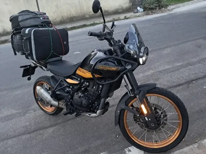 Himalayan 450 Revisada , Top / Tubeless, 2026 Pago