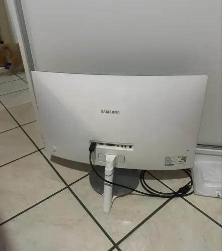 Computador, com monitor