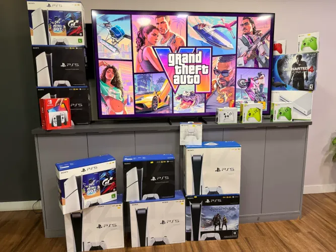 Ps5 Novos e seminovos a pronta entrega !!!! Aceito trocas !!!!