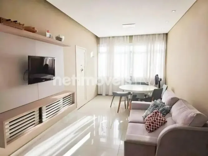 Apartamento no Cruzeiro 100% reformado com suíte e cozinha americana.