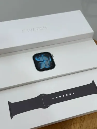 Apple Watch Série 11 46 mm