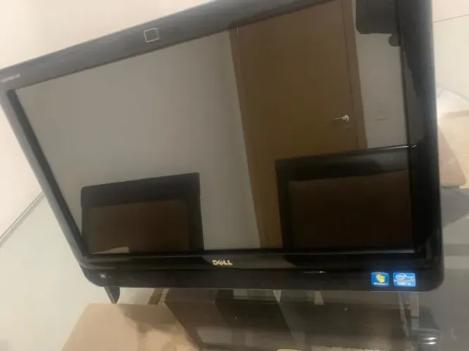 Dell Inspiron One 2320 - SSD - I3 - Tela 23"- Som JBL